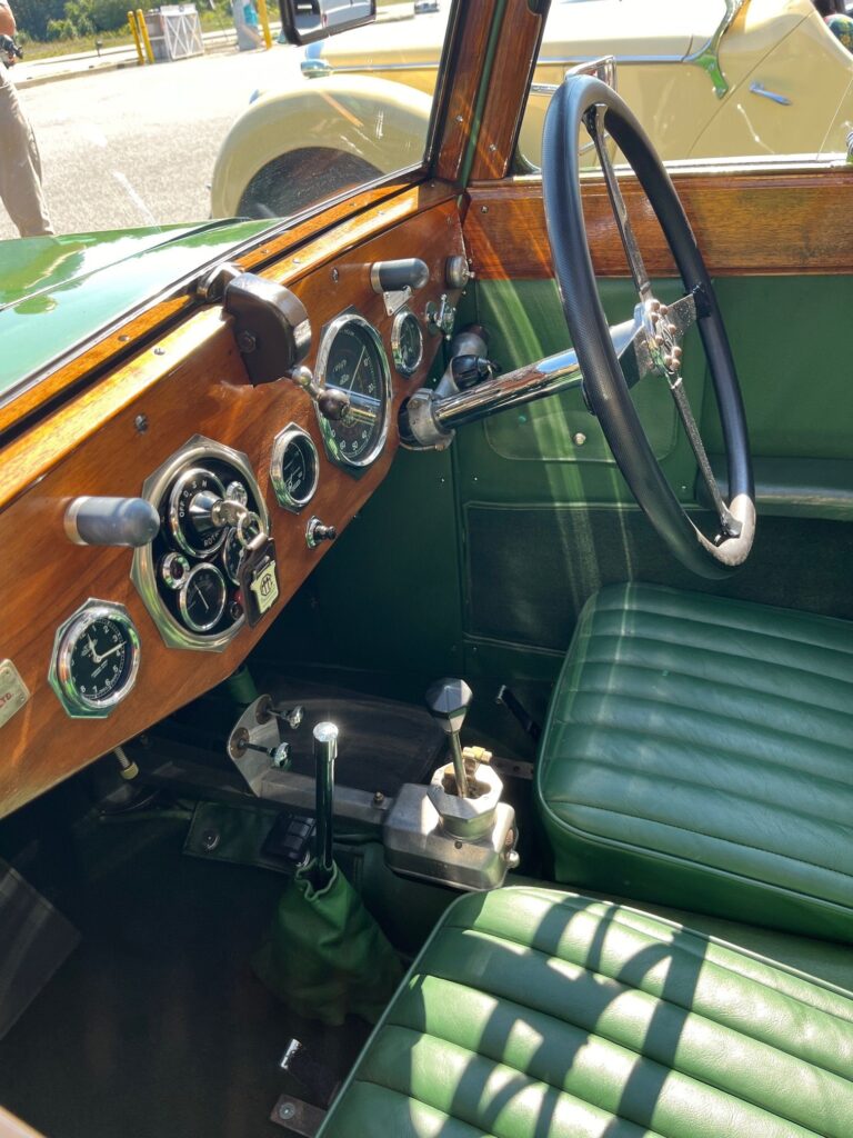 1933 MG L1 Magna Salonette - interior